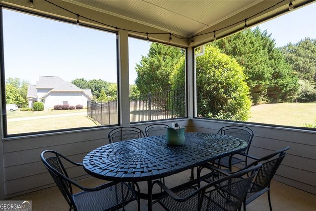 3095 Whitlow Ridge Drive, Bishop, GA 30621