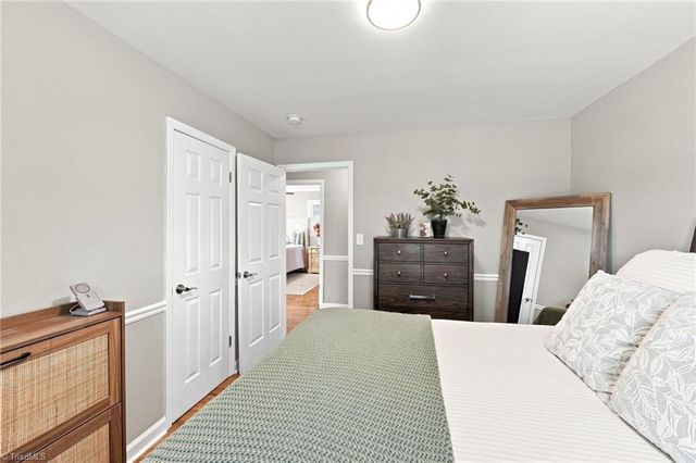6060 Bobbybrook Drive, Clemmons, NC 27012