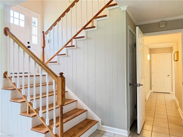 6060 Bobbybrook Drive, Clemmons, NC 27012