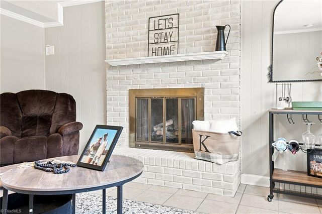 6060 Bobbybrook Drive, Clemmons, NC 27012
