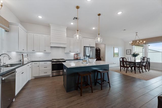 153 Randi Road, Bellville, TX 77418