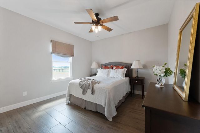 153 Randi Road, Bellville, TX 77418