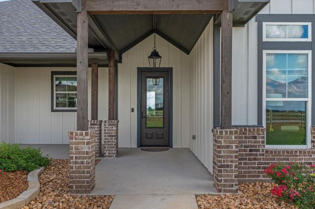 153 Randi Road, Bellville, TX 77418