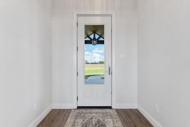 153 Randi Road, Bellville, TX 77418