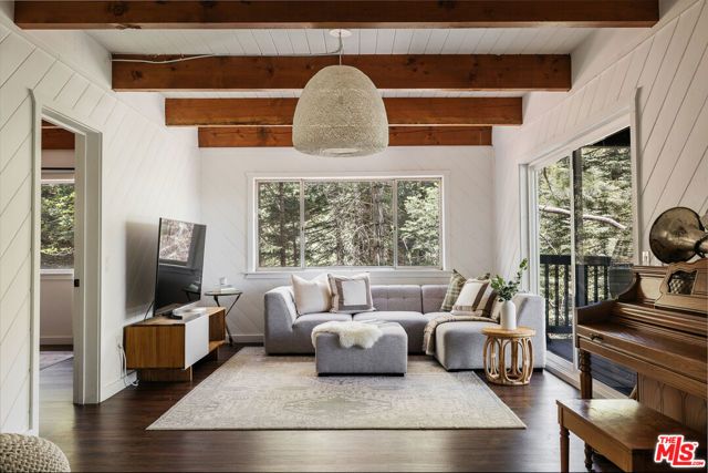 26270 Augusta Drive, Lake Arrowhead, CA 92352