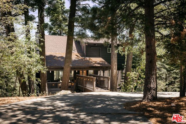 26270 Augusta Drive, Lake Arrowhead, CA 92352