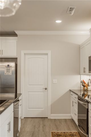 2101 SW Poppy Street, Bentonville, AR 72713