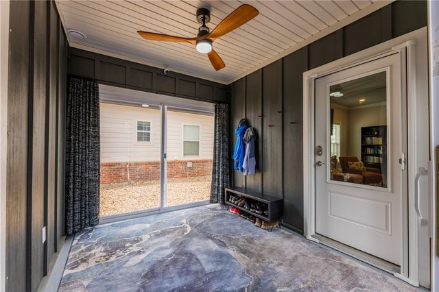 2101 SW Poppy Street, Bentonville, AR 72713