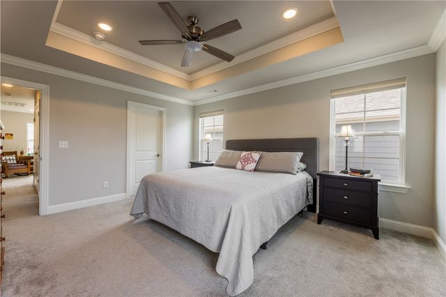 2101 SW Poppy Street, Bentonville, AR 72713