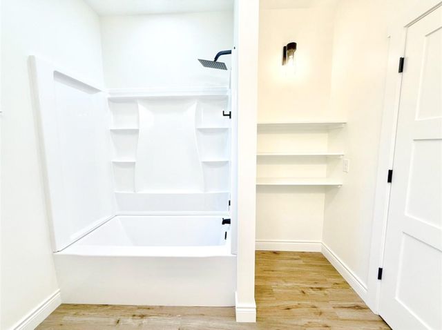 462 Carriage Trail, Conroe, TX 77316