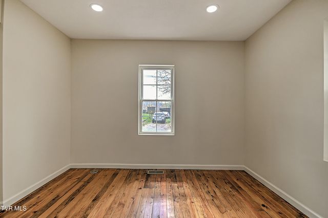 5 Birch Street, Bristol, TN 37620