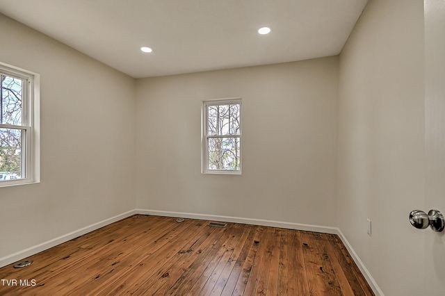 5 Birch Street, Bristol, TN 37620