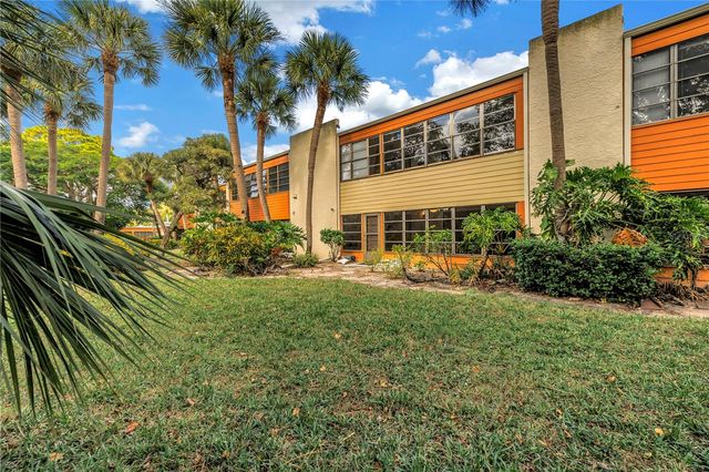 149 WILD PALM DRIVE 149, Bradenton, FL 34210