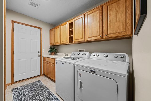 6514 Chadwick Court, Savage, MN 55378