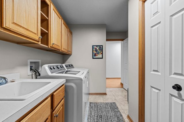 6514 Chadwick Court, Savage, MN 55378