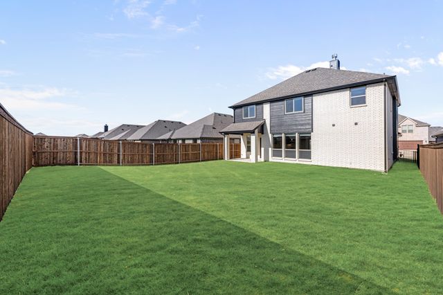 7720 Oakmeade Street, Joshua, TX 76058