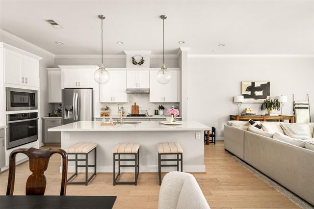 1432 Prince Street A, Houston, TX 77008