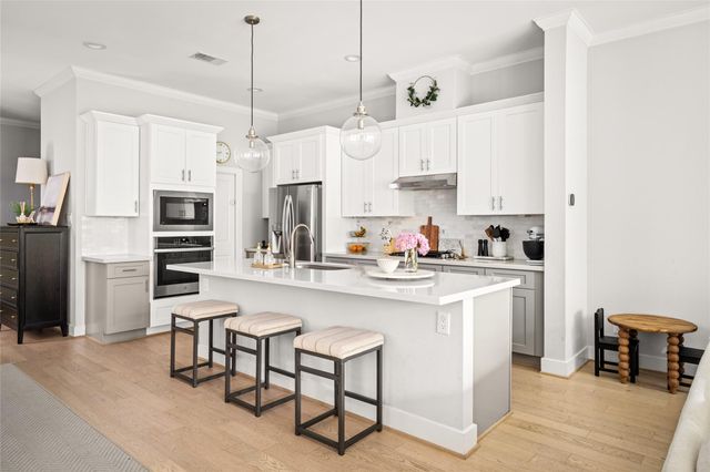 1432 Prince Street A, Houston, TX 77008