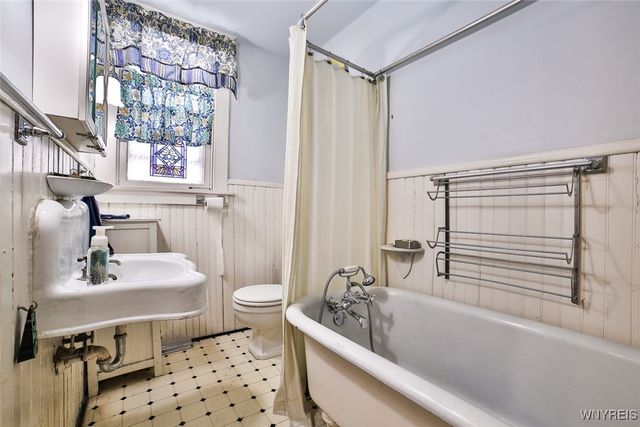 50 Gualbert Avenue, Cheektowaga, NY 14211