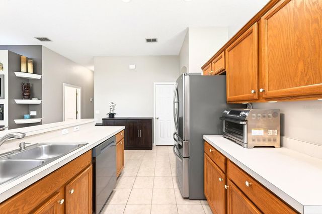 990 RIDGEMOUNT PLACE, Lake Mary, FL 32746