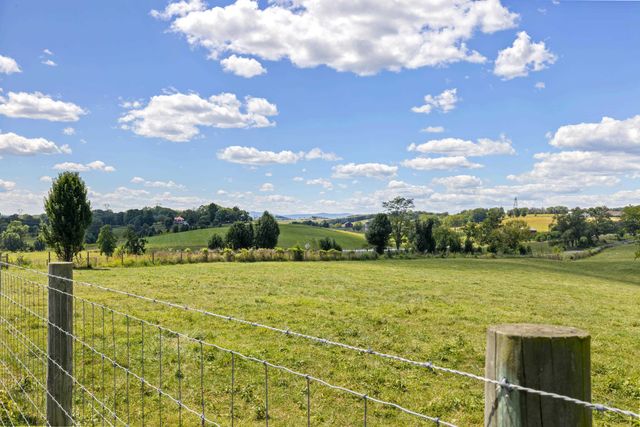 3390 SPRING CREEK RD, Bridgewater, VA 22812