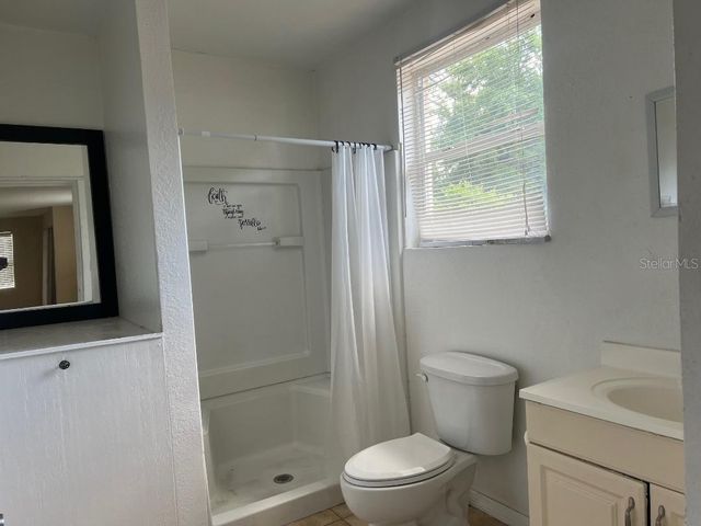 5011 N 39TH STREET, Tampa, FL 33610