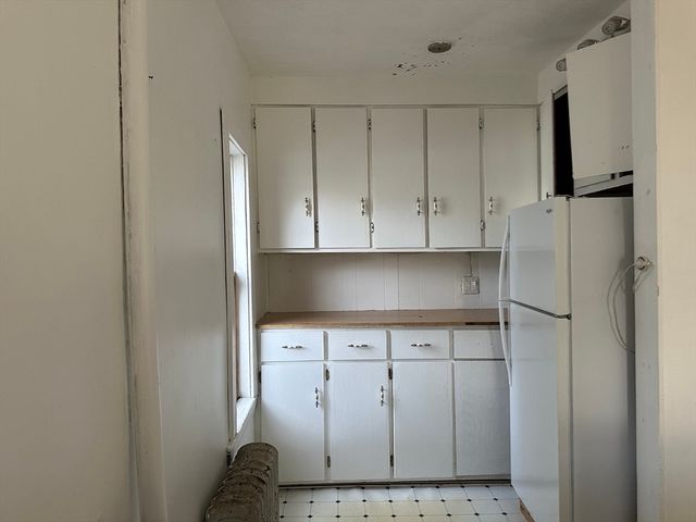 65 Howard Street 1, Cambridge, MA 02139