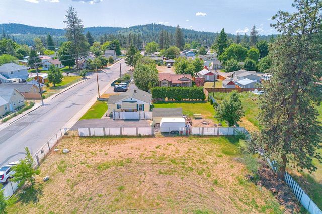 512 S Thierman Rd, Spokane Valley, WA 99212