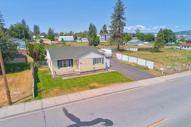 512 S Thierman Rd, Spokane Valley, WA 99212