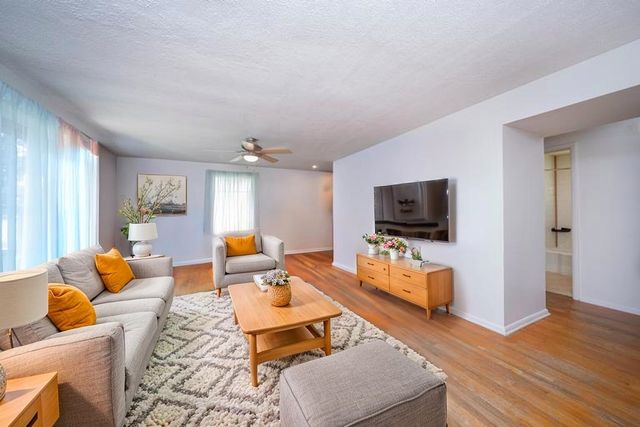 512 S Thierman Rd, Spokane Valley, WA 99212