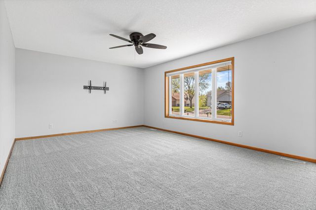 3745 121st Lane NW, Coon Rapids, MN 55433