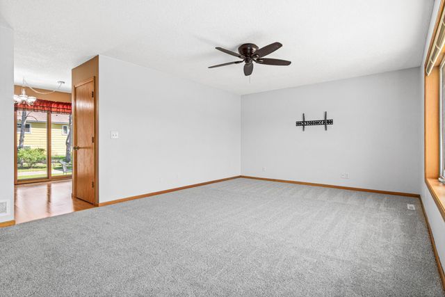 3745 121st Lane NW, Coon Rapids, MN 55433