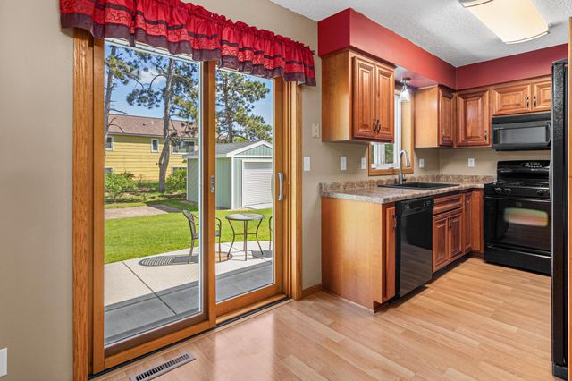 3745 121st Lane NW, Coon Rapids, MN 55433