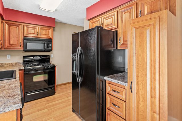 3745 121st Lane NW, Coon Rapids, MN 55433