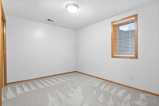 3745 121st Lane NW, Coon Rapids, MN 55433