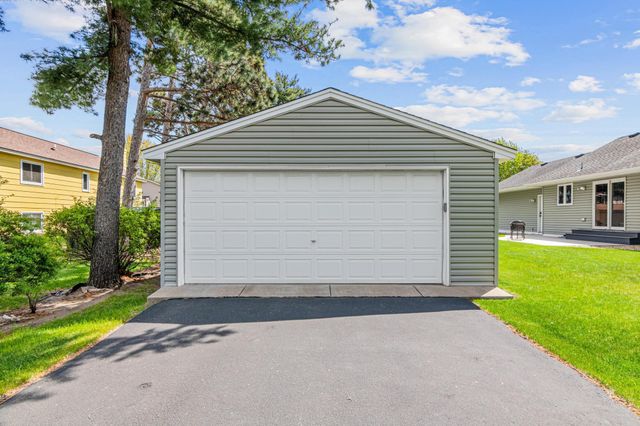 3745 121st Lane NW, Coon Rapids, MN 55433