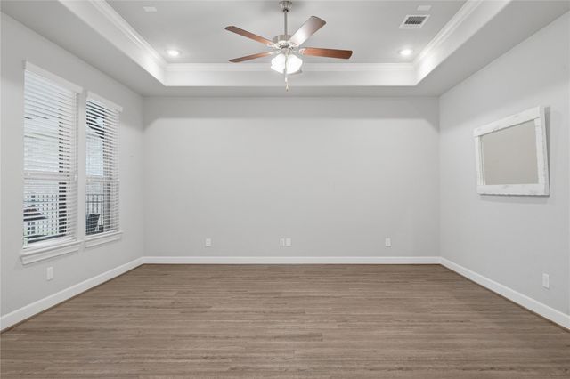 5757 Lakeside Villas Court, Conroe, TX 77304