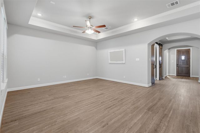 5757 Lakeside Villas Court, Conroe, TX 77304