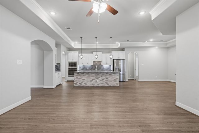 5757 Lakeside Villas Court, Conroe, TX 77304