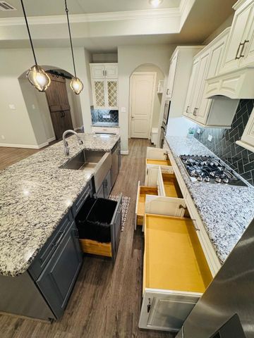5757 Lakeside Villas Court, Conroe, TX 77304