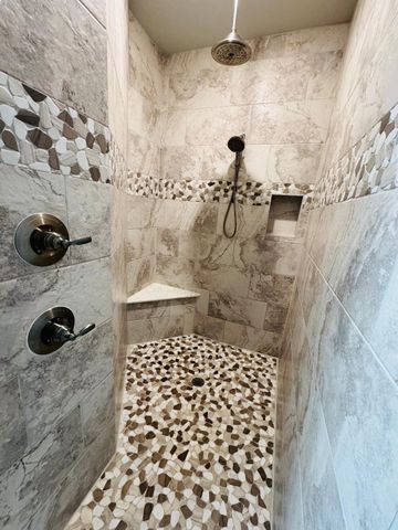 5757 Lakeside Villas Court, Conroe, TX 77304