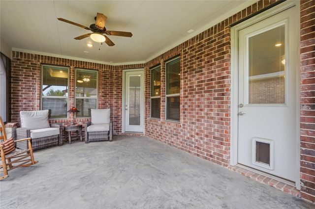5757 Lakeside Villas Court, Conroe, TX 77304