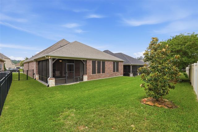 5757 Lakeside Villas Court, Conroe, TX 77304