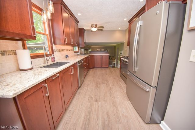 4749 Wolff Drive, Brunswick, OH 44212