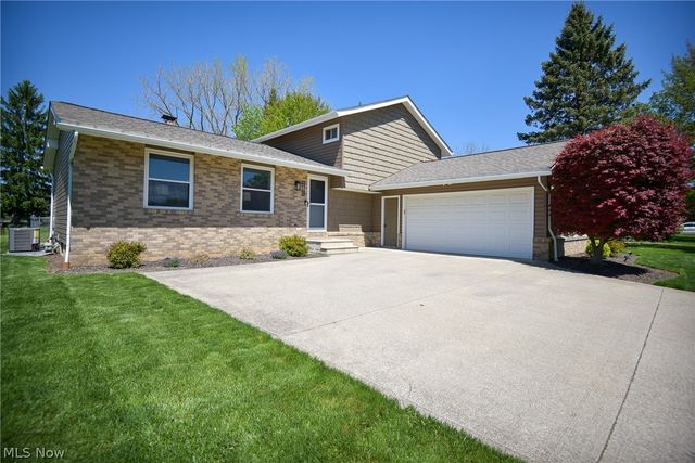4749 Wolff Drive, Brunswick, OH 44212