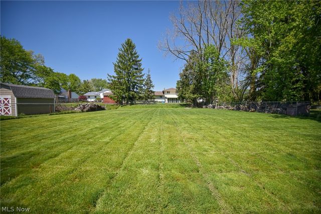 4749 Wolff Drive, Brunswick, OH 44212