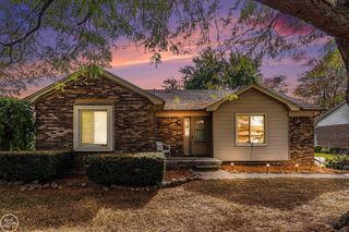 41146 Justin Drive, Clinton Twp, MI 48038