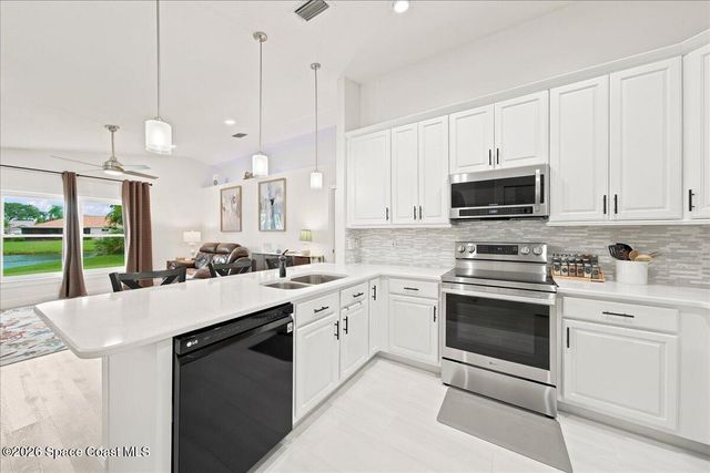 882 Wood Creek Drive, Melbourne, FL 32901