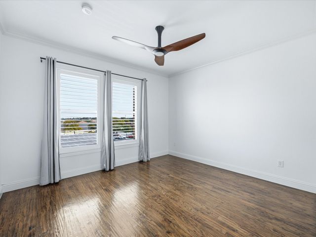 163 Summit Avenue, Southlake, TX 76092