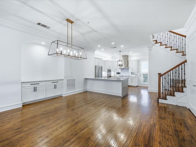 163 Summit Avenue, Southlake, TX 76092